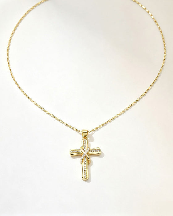 ✝️ Damhalsband med Gnistrande Korshänge – Elegant Tvinnad Design För Vardag & Speciella Tillfällen