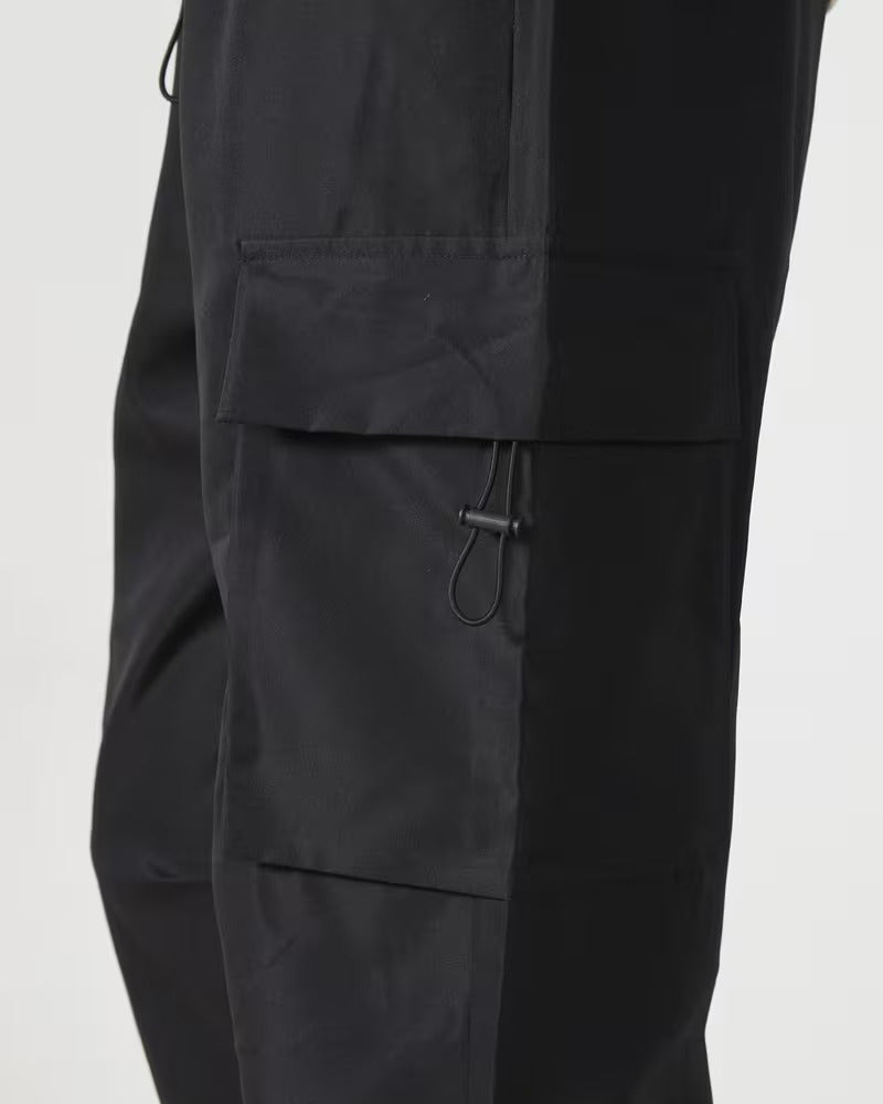 Byxor Avslappnad Dragsko Enfärgad Cargo