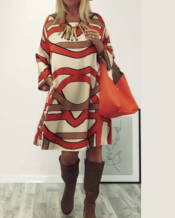 Klänning med rund hals och tryck