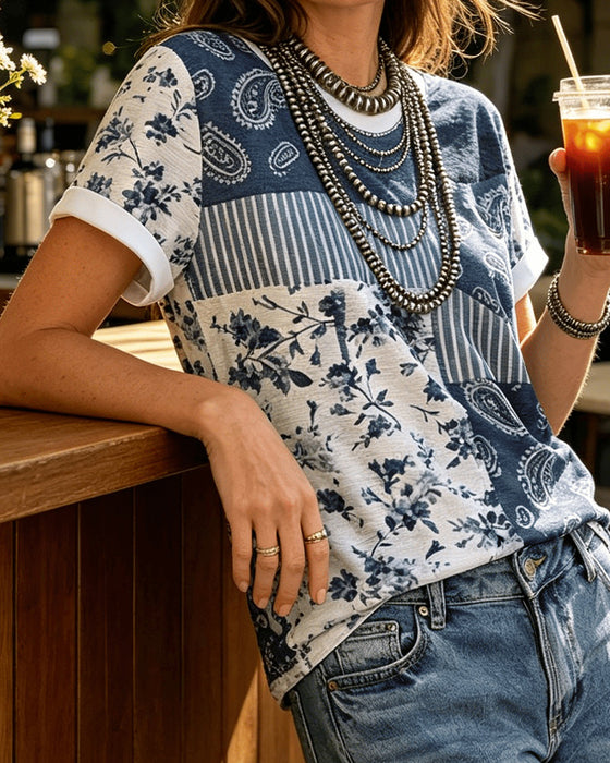T-Shirt Rundhalsad Oregelbunden Blommig