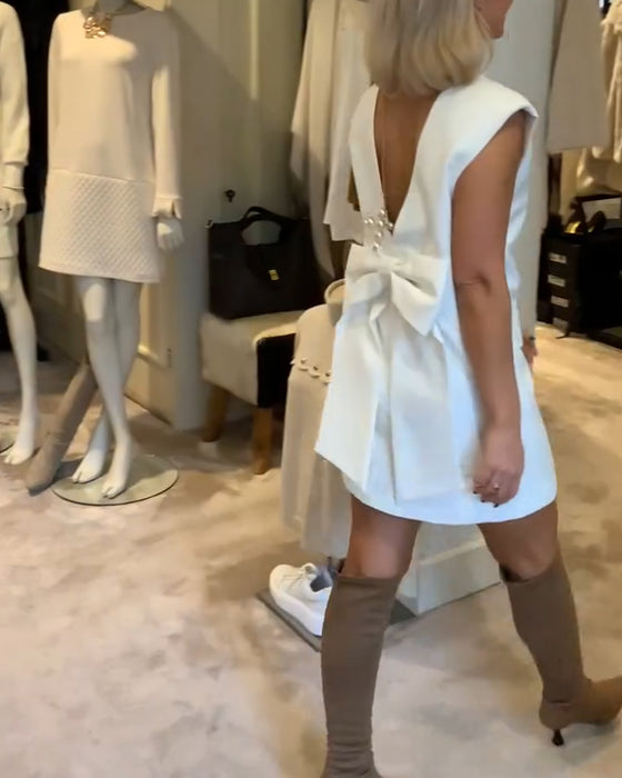 Klänning Ärmlös Axelvaddad Rygg Fjäril