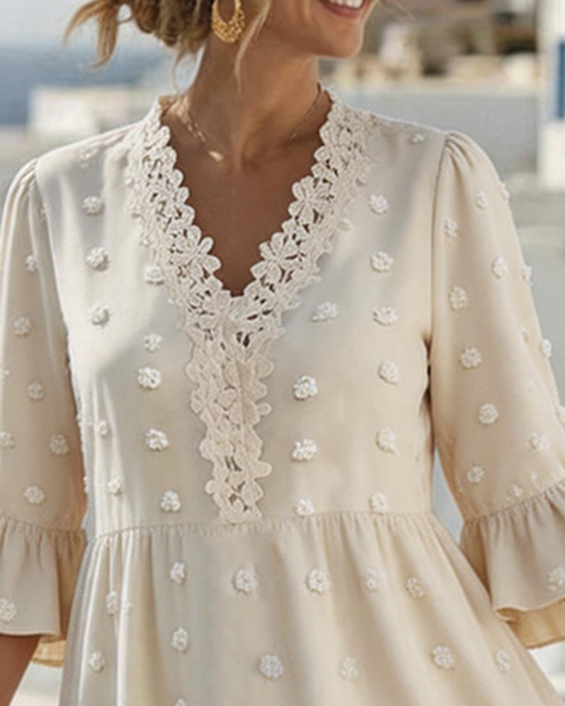 V-Neck Lace Patchwork