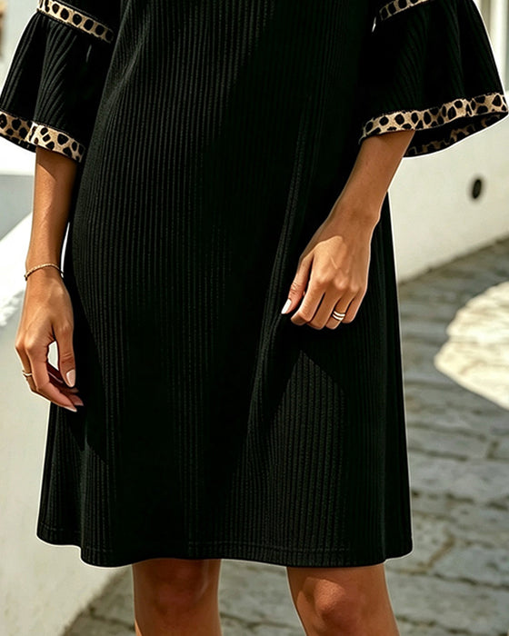 Klädning Flare Ärm Ribbad Leopard