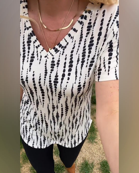 T-Shirt Tryckt Kortärmad V-Ringning