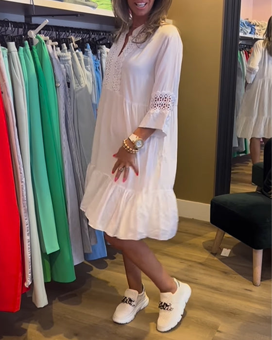 Ihålig ledig enfärgad klänning