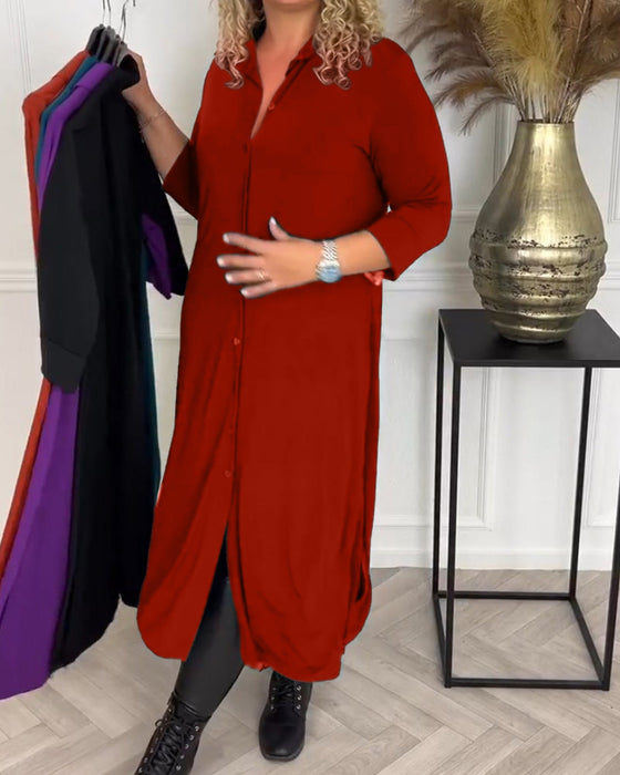 Enfärgad skjortklänning med knappar