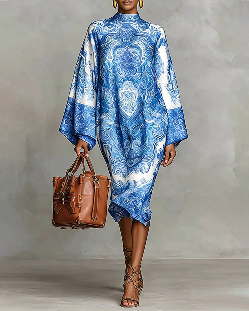 Höghalsad Klänning Med Vintagetryck