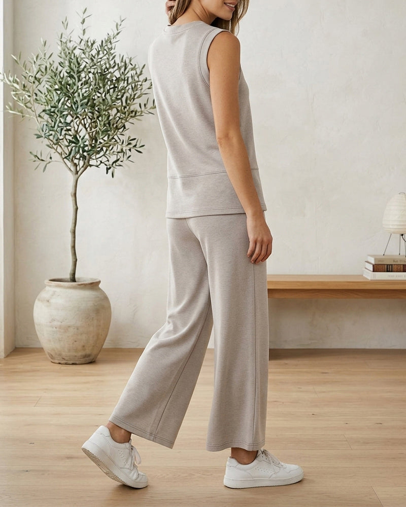 Set Ärmlös Linne Och Raka Byxor