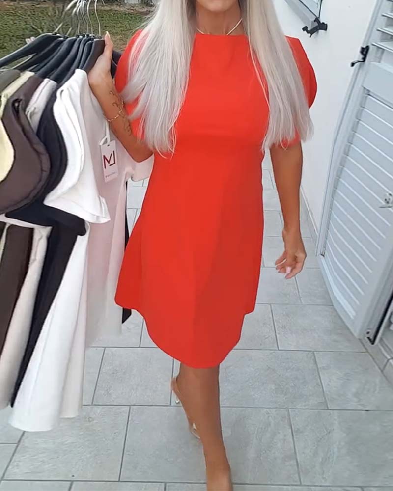 Klänning Enfärgad Puffärm A-Linje