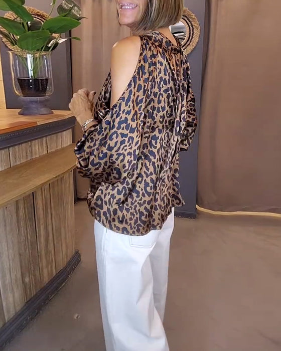 Blus Med Band Över Axlarna Leopardmönster