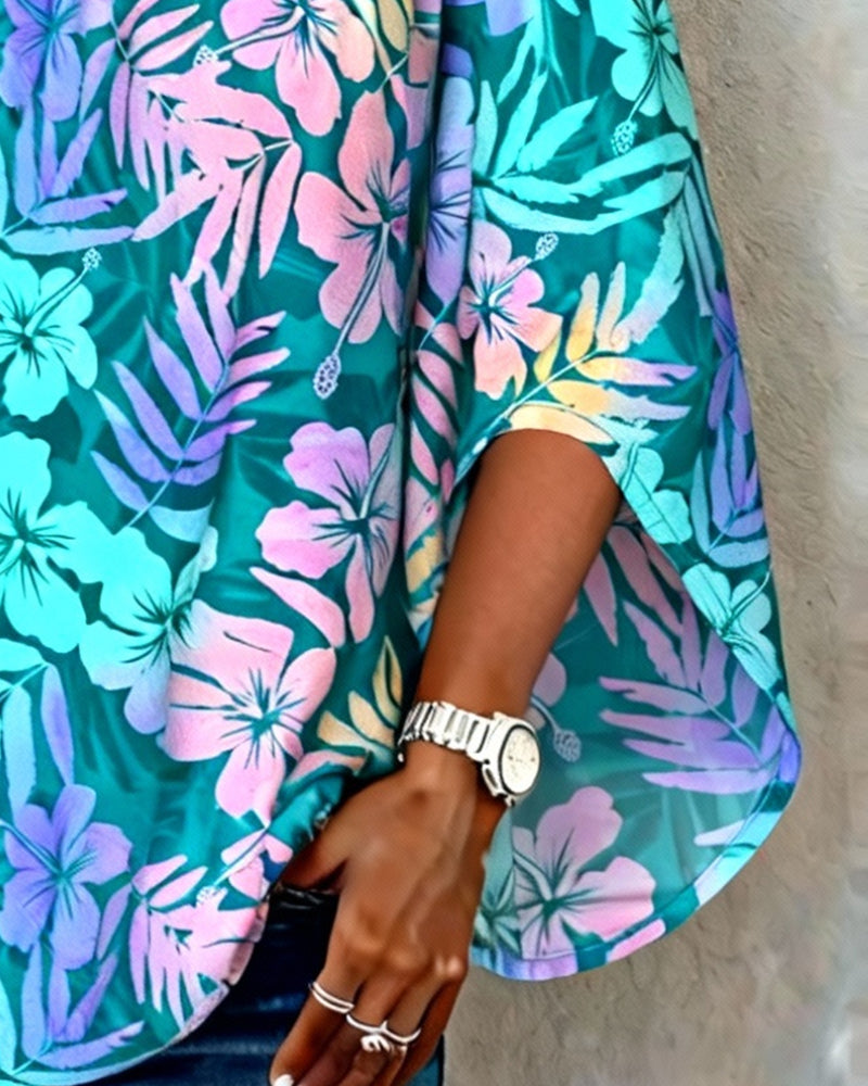 Tryckt Blus Med Axelfri Batwing-Ärm