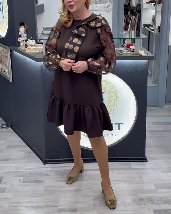 Klänning avslappnad prickig långärmad knälång