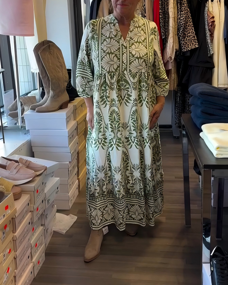 Klänning Med Blommönster Och V-Ringning