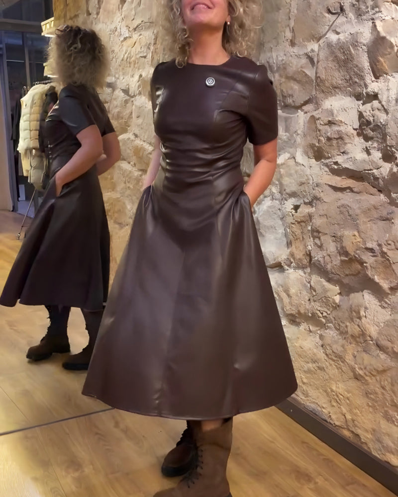 Klänning Pu Läder Midgjord Kortärmad