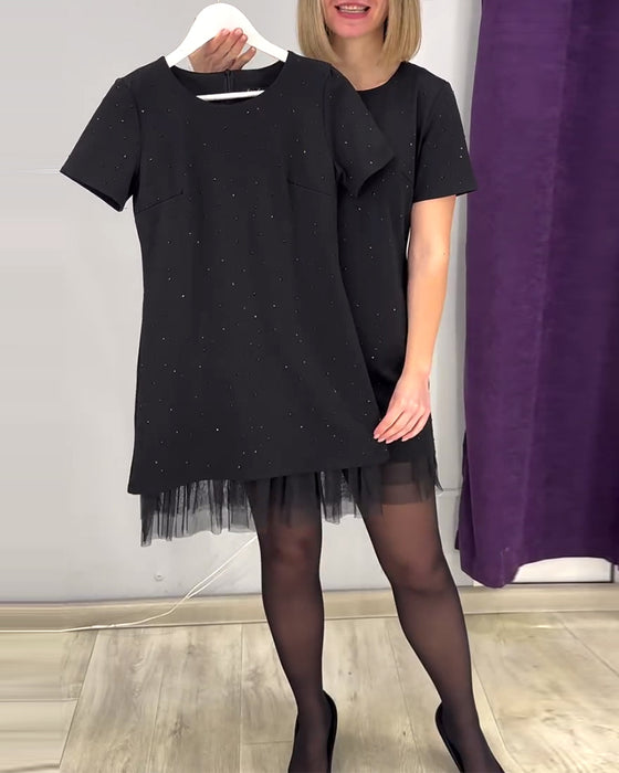 Kortärmad rhinestone patchwork-klänning