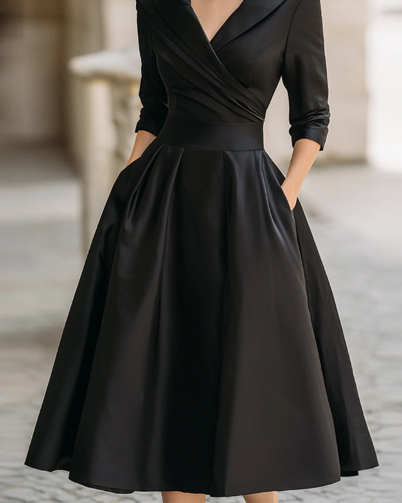 Elegant Modernt Klänning I Enfärgad Färg