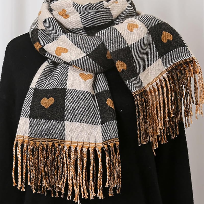 Cozy Heart Plaid Scarf – Mjuk Vinterwrap För Flickor Eller Par
