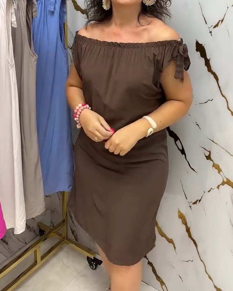 Klänning Off-Shoulder Slips Solid
