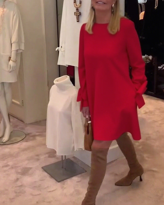 Klänning Modigt Rund Halsklaff Slängärm