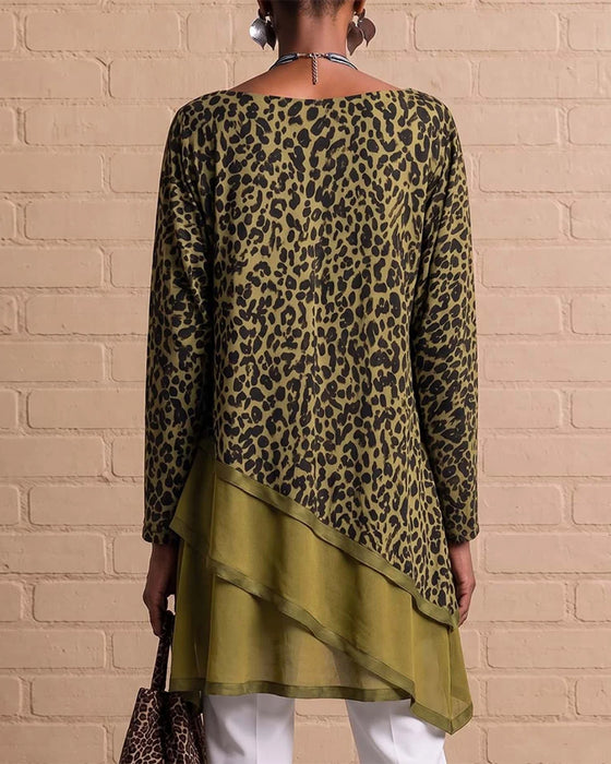 Leopardmönstrad Topp Med Asymmetrisk Fåll