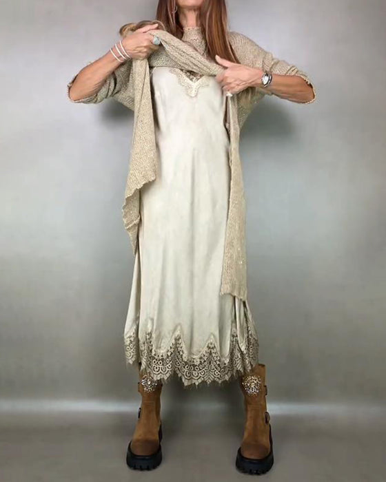 Två - Delars Set Med Strikket Klänning Och Spets Cami - Klänning