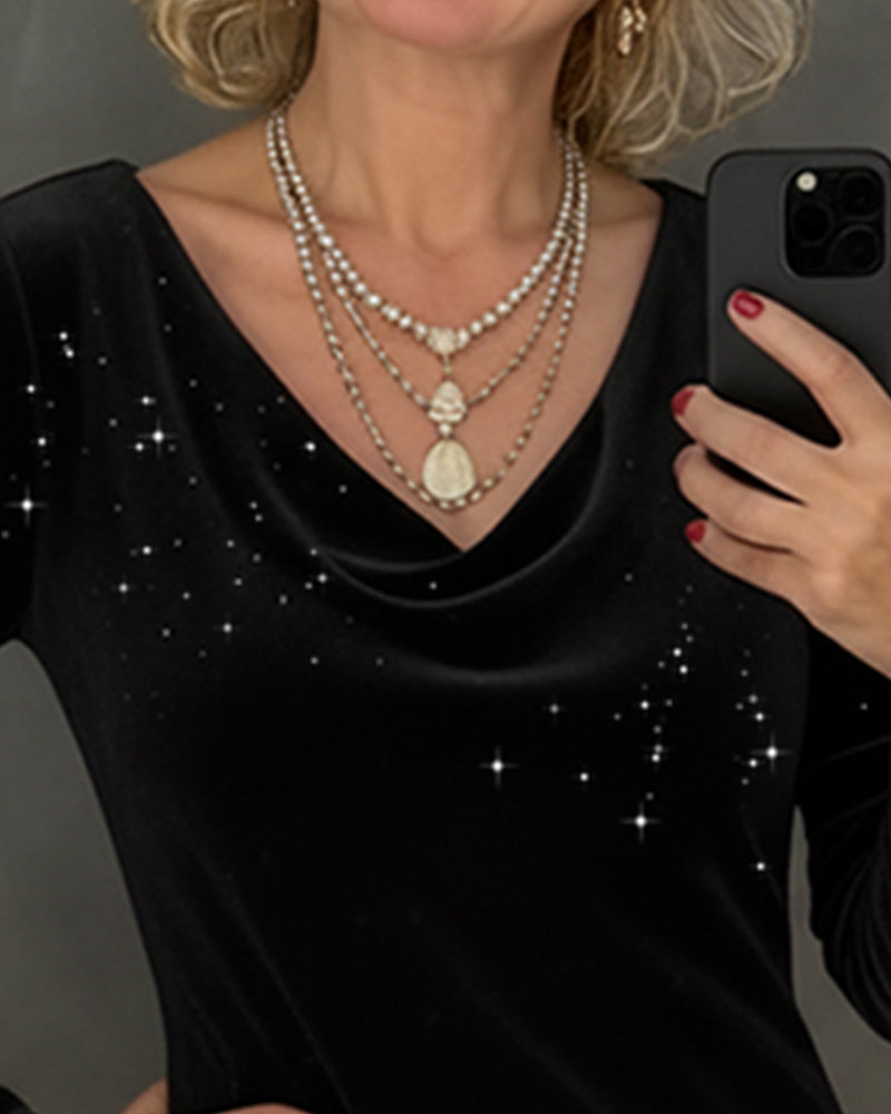 Klänning Med Fin Glans Och Rak Passform