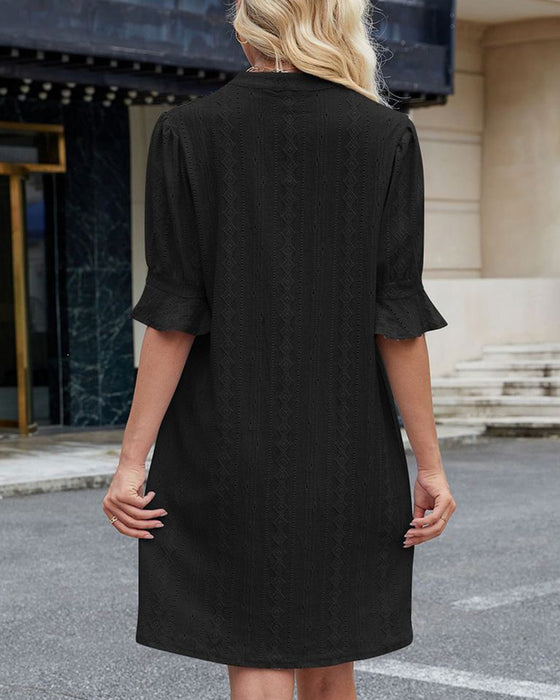 Klänning Enfärgad V-ringning