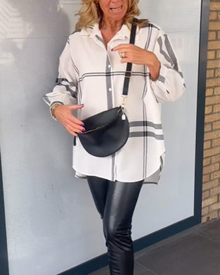 Avslappnad lapel rutig skjorta