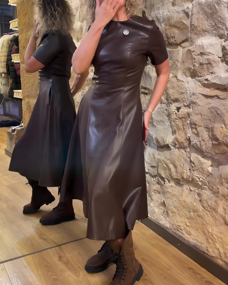 Klänning Pu Läder Midgjord Kortärmad