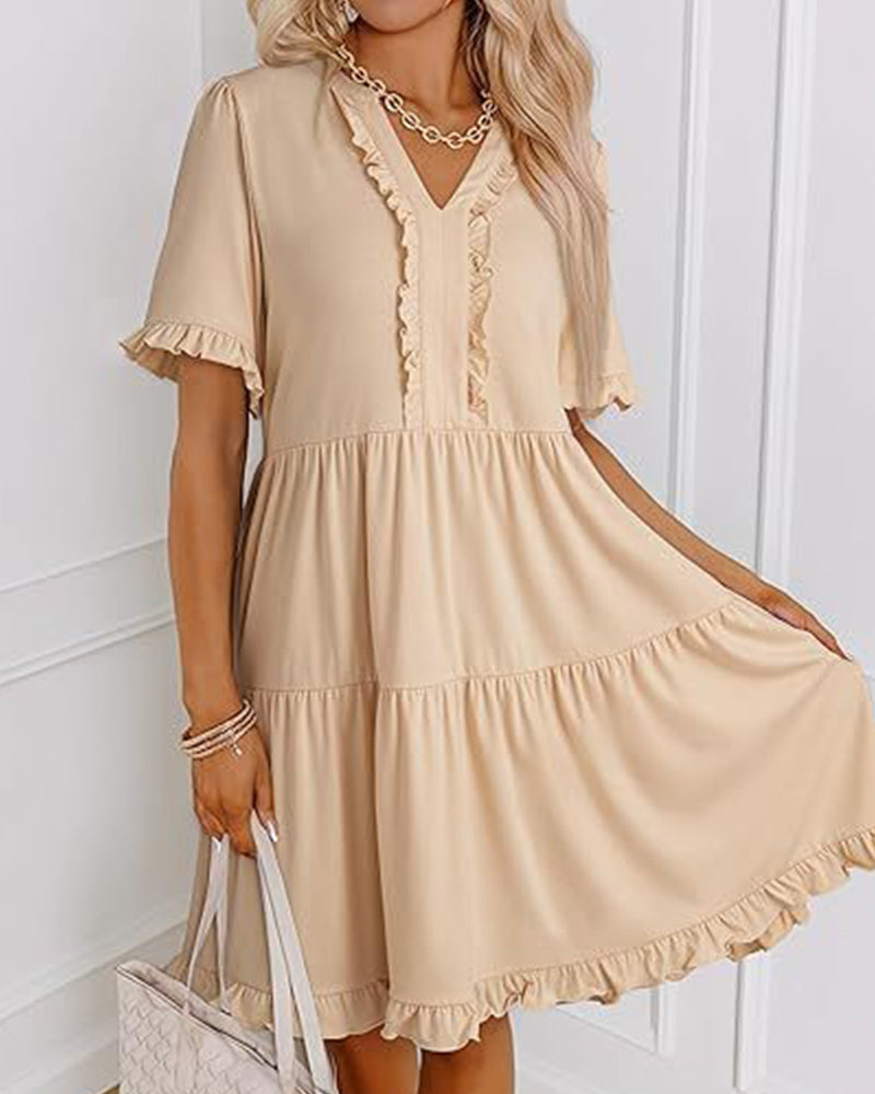 Klänning Rynkad Kant V-Ringning Lagerdelad Kant