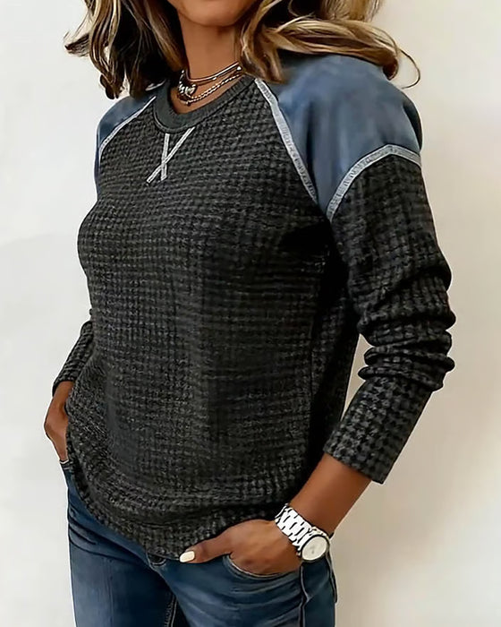 Top Med Vaffelstickning, Raglans Ärmar Och Färgblockdesign