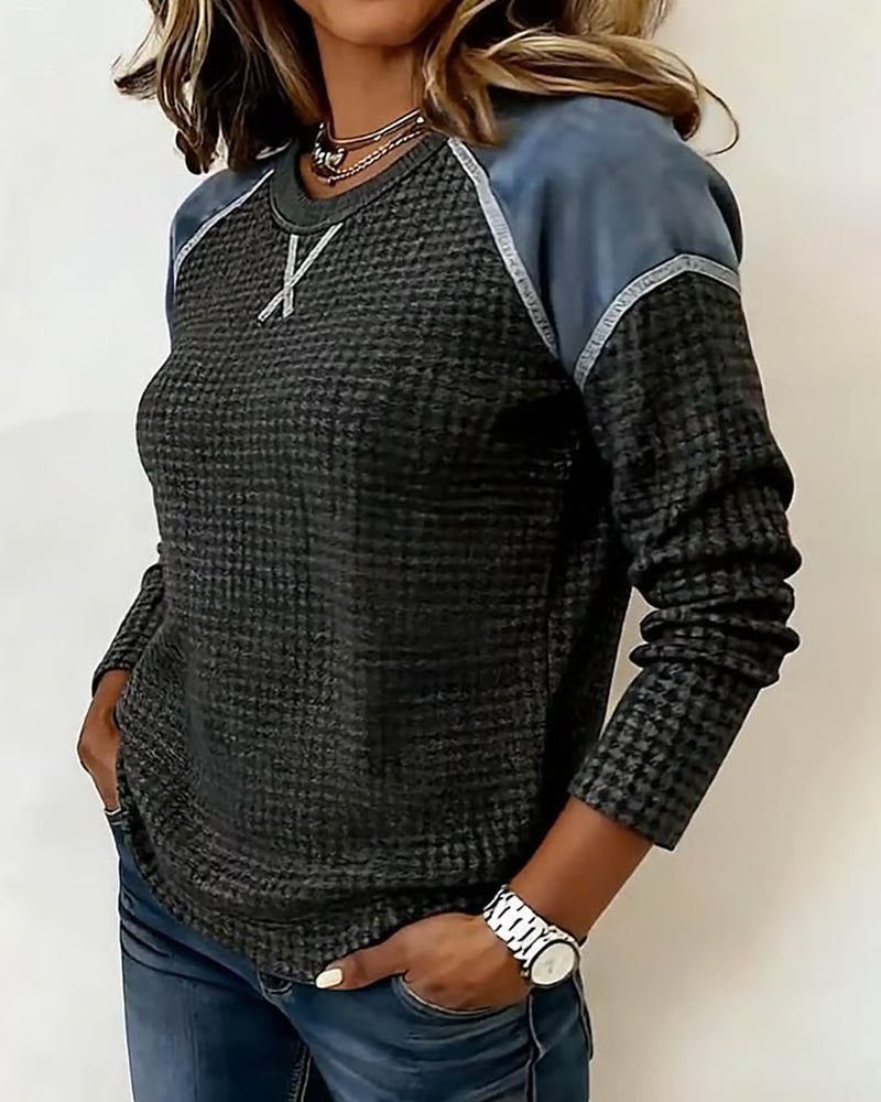 Top Med Vaffelstickning, Raglans Ärmar Och Färgblockdesign