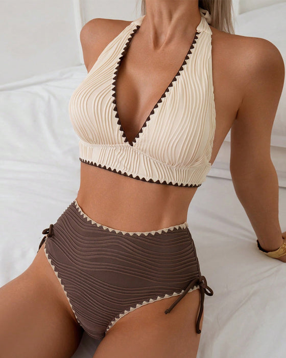 Bikini Tvådelat Set Med Halterhals och Kontrastfärg Design