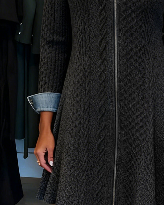 Klänning Med Färgblockerad Kavajslag Och Blixtlås