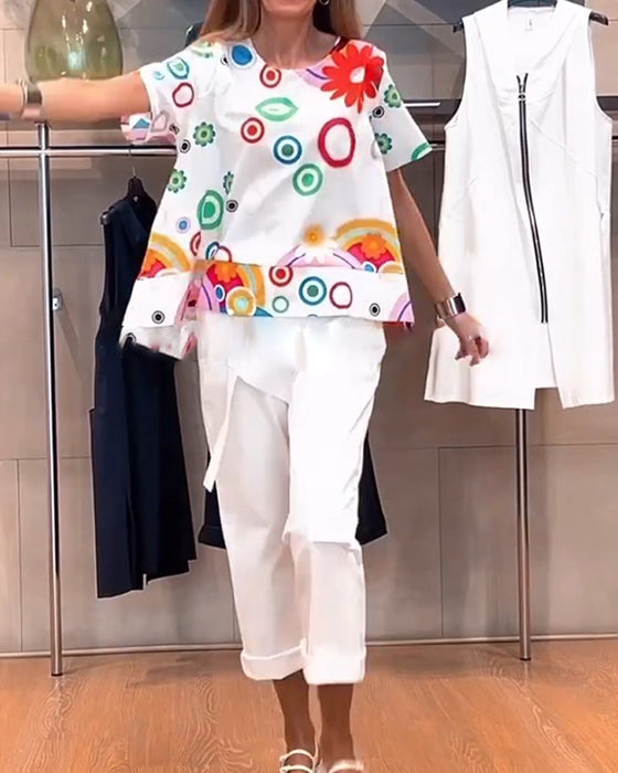 Tryckt rund halsad kortärmad avslappnad topp