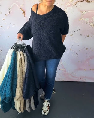 V-ringad enfärgad casual tröja