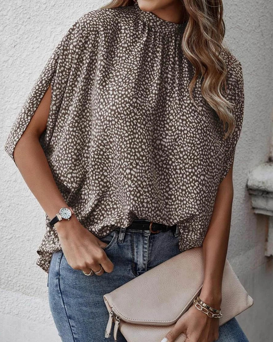 Modetryck Blus med slitsade ärmar
