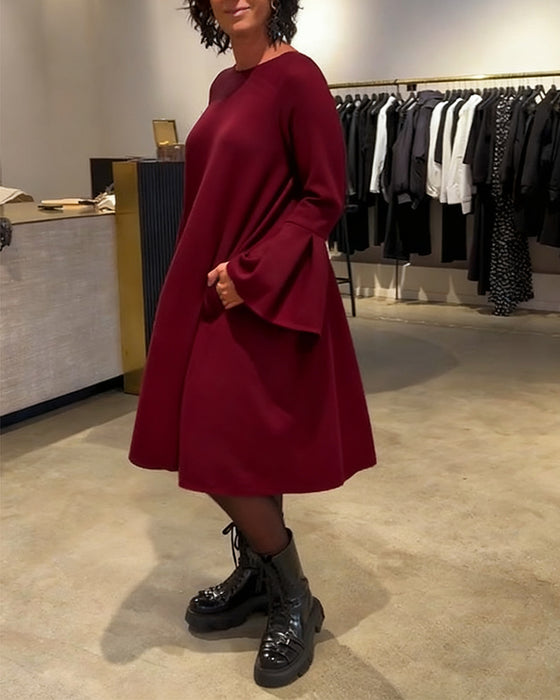 Klänning Enfärgad Flärpärm Rysch