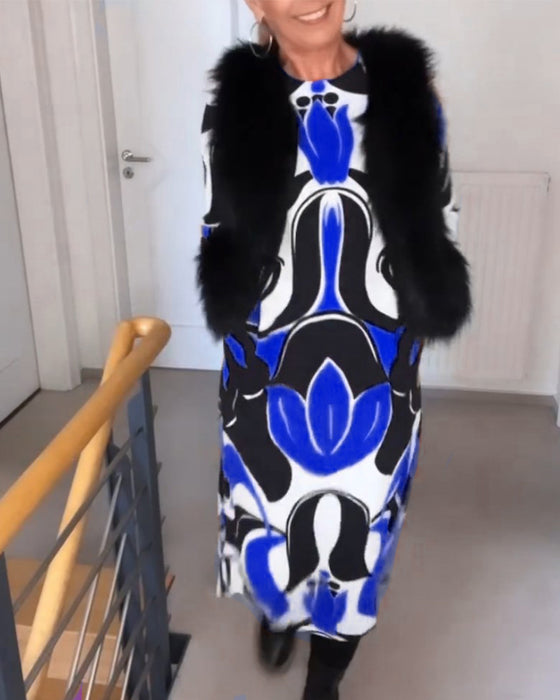 Klänning med tryck och rund halsringning