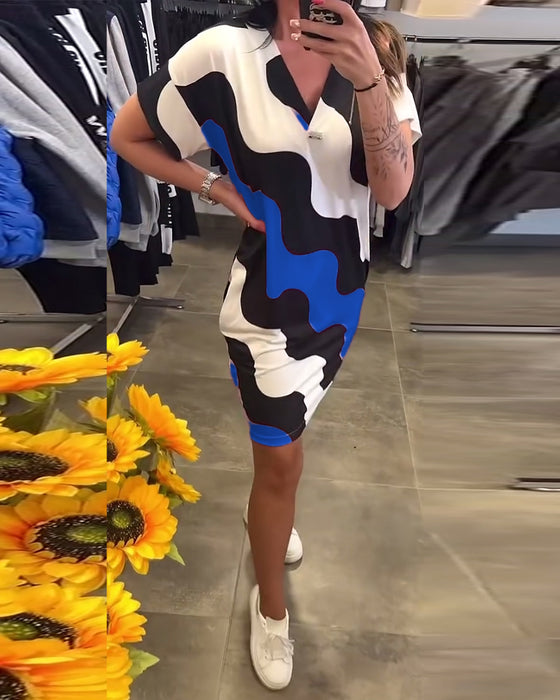 klänning V-ringad vågtryck