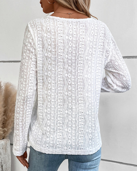 Utskuren enfärgad topp