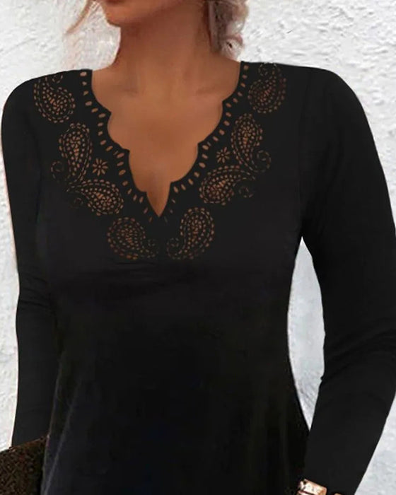 Smidgörande Långärmad Virkad Klänning