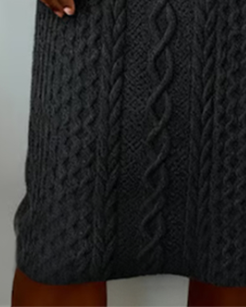 Kragklänning I Denim Med Flätstickning Och Lappverk