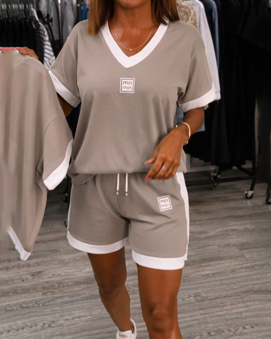 Set V-Hals Kontrasttryckt Kortärmade Shorts
