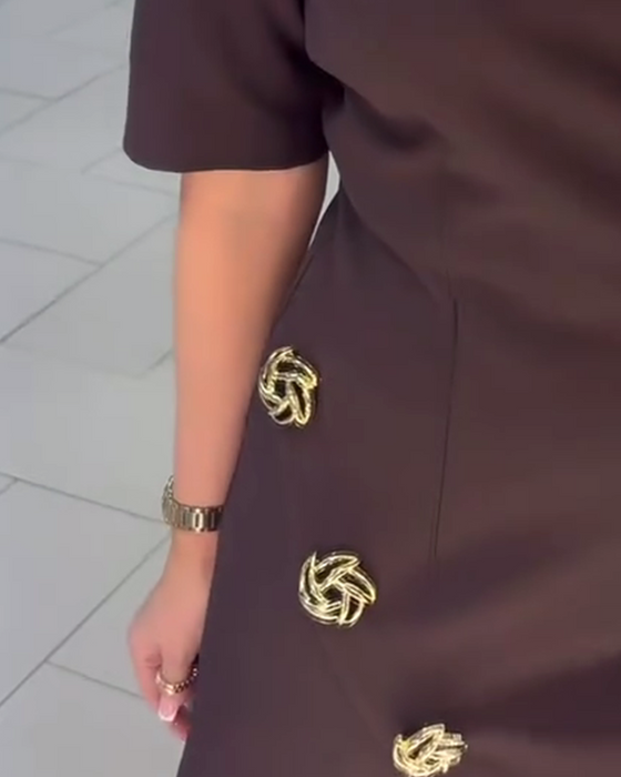 Enfärgad Rak Klänning Med 3d-Blommor