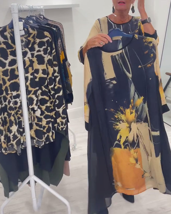 Klänning Med Rund Halsringning Och Retrotryck