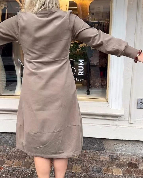 Klänning avslappnad retro långärmad