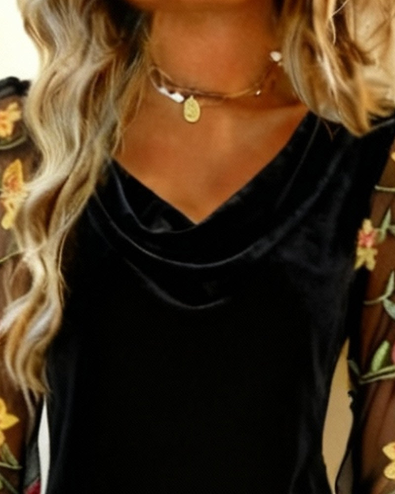 Broderad Långärmad Klänning Med Lappverk