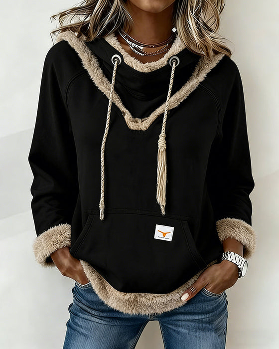 Långärmad Hoodie Med Lapptäcktsdetaljer Och Ficka