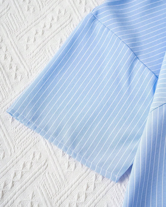 Randig topp med rund halsringning